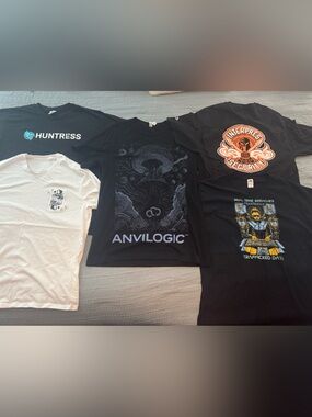 Men’s Tees Lot 5 Cyber IT graphic Shirts Large
